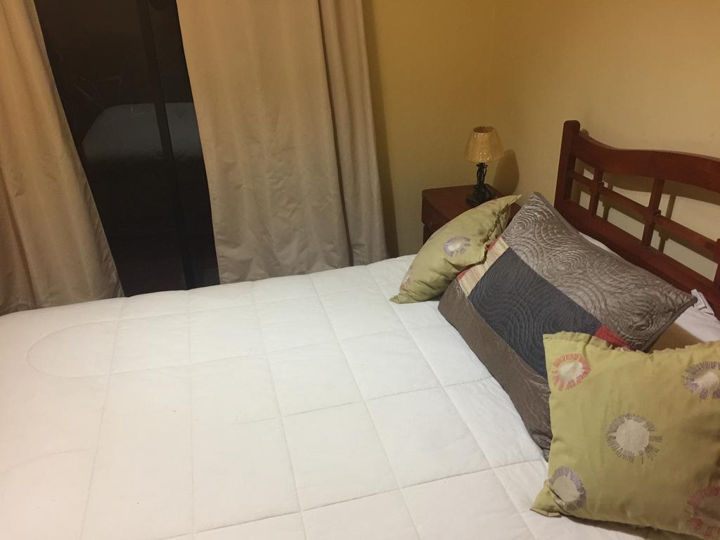 Hostal Playa Herradura Кокімбо Екстер'єр фото